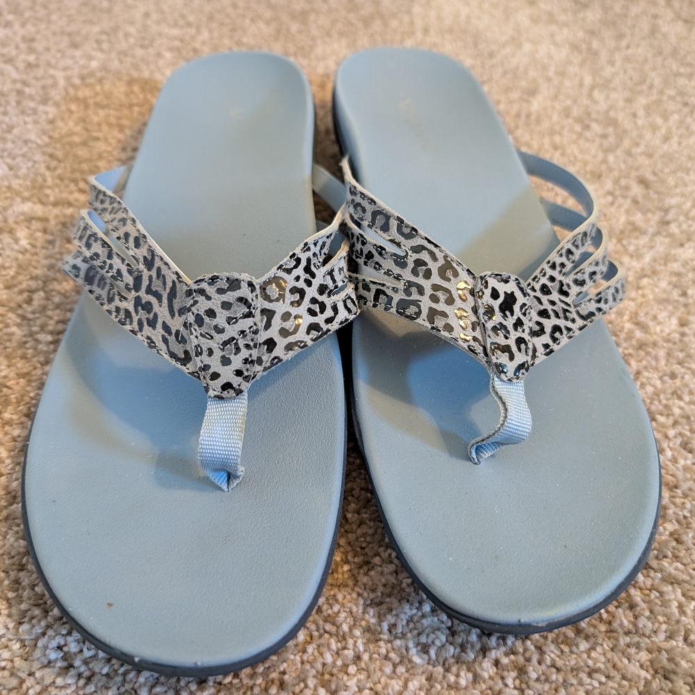 Vionic Stylish Blue Leopard Print Women's Sandals Size 10